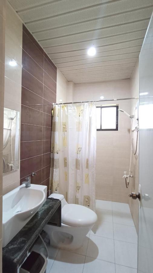 Verano Guesthouse Тагбиларан Сити Екстериор снимка