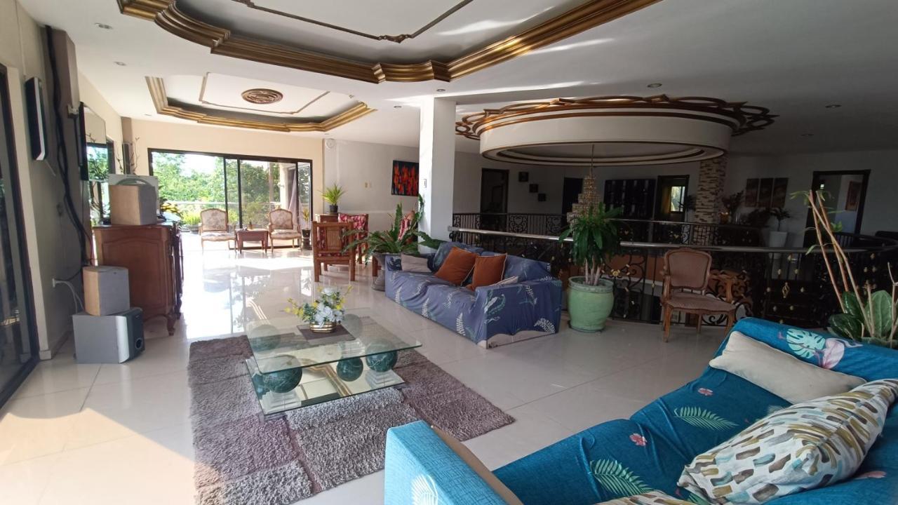 Verano Guesthouse Тагбиларан Сити Екстериор снимка